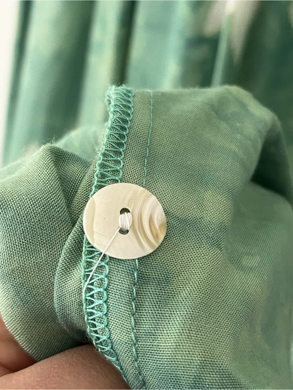 Sleeveless Lightweight Floral Maxi Dress Button Front in Green White size Medium - Picture 5 of 9